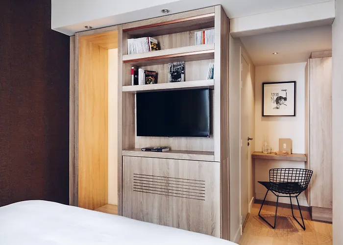 Hôtel de Lille Paris - um hotel de 4 estrelas