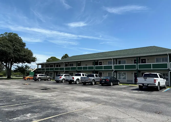 Inn On The Green Florida Tavares