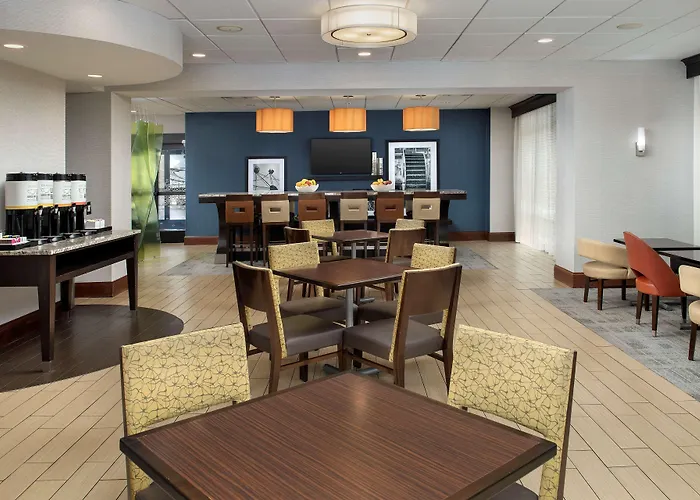 Hampton Inn Knoxville-East Avec Terrain de Golf