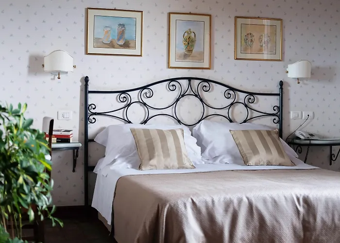 Hotel Villa Favorita Noto