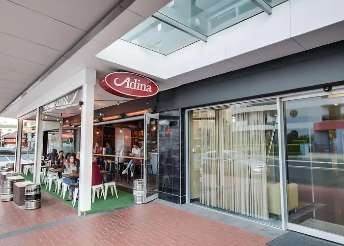 Adina Apartment Hotel Wollongong - 5 star Hotel