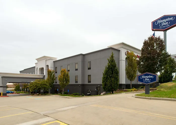 Hampton Inn Kansas City Northeast