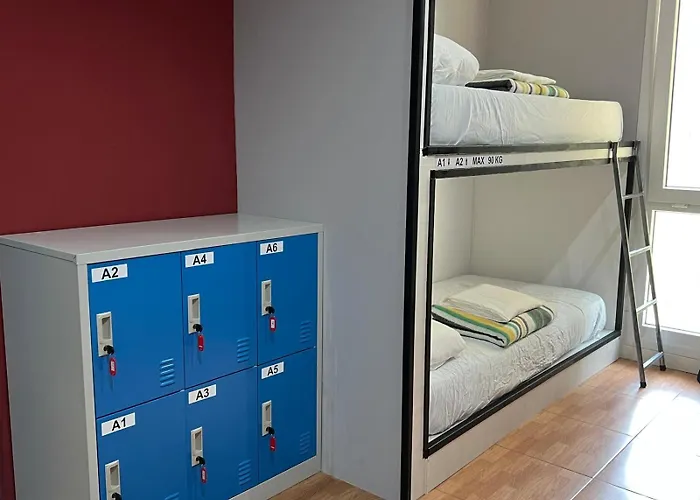 Hego Haize Albergue Hostel Zarautz