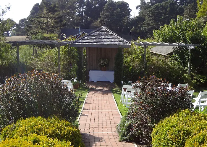 Stanford Inn & Resort On The Mendocino Coast