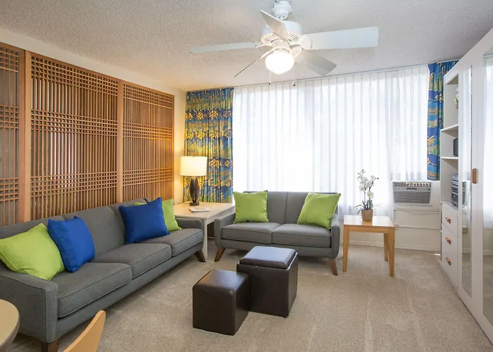 Kuhio Banyan Hotel Honolulu