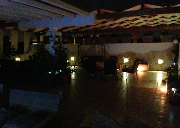 Aurora Rooms