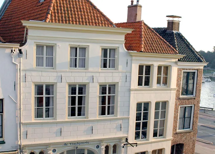 Hotel De Vischpoorte, Centrum Deventer En Aan De Ijssel
