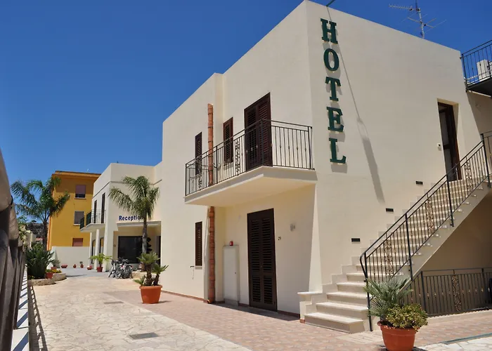 San Vito Lo Capo Hotel With Private Jacuzzi