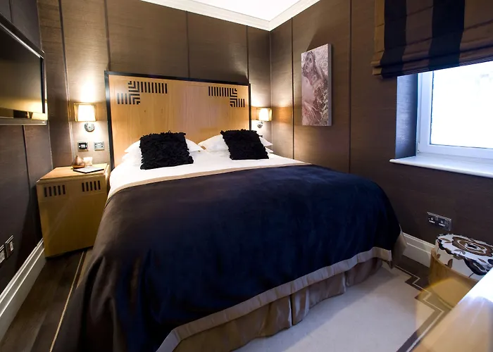 Karma Sanctum Soho Hotel