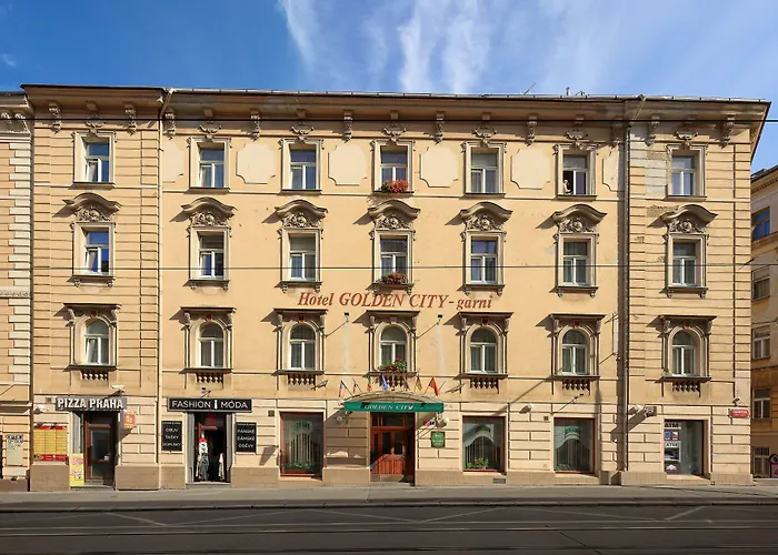 Hotel Golden City Garni