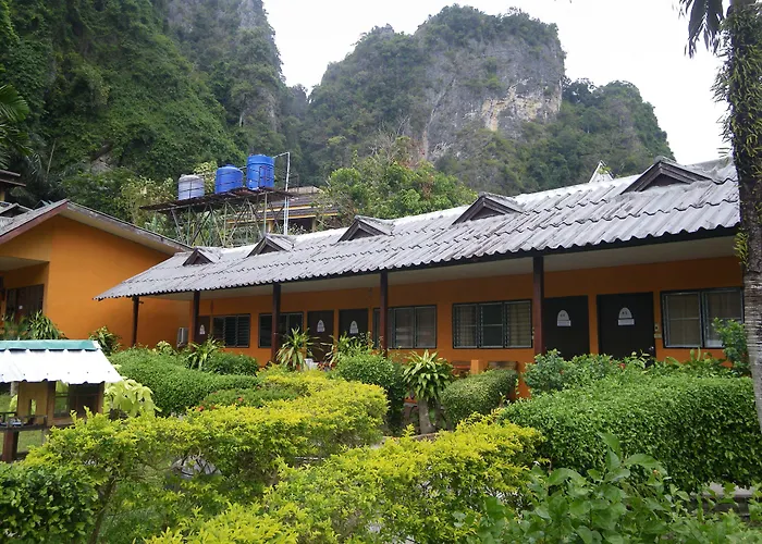 Diamond Cave Resort Strand Railay Mit Golfplatz