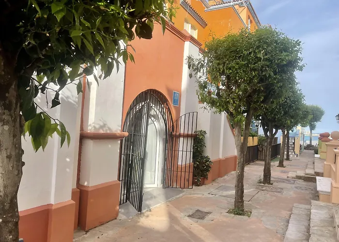 Apartamentos Puerto Sherry