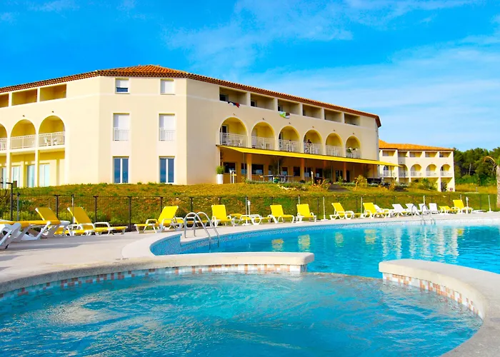 Places to Stay in Toulon
