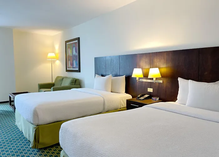 Courtyard By Marriott Guayaquil Hotel