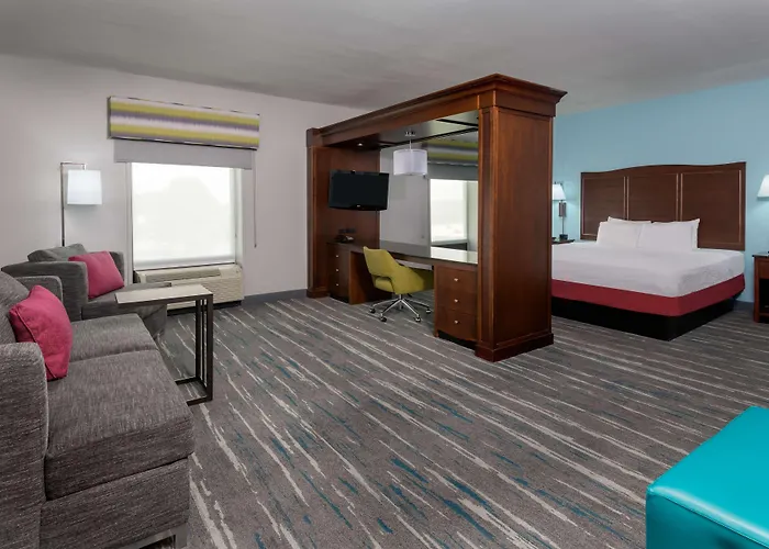 Hampton Inn & Suites Winston-Salem/University Area