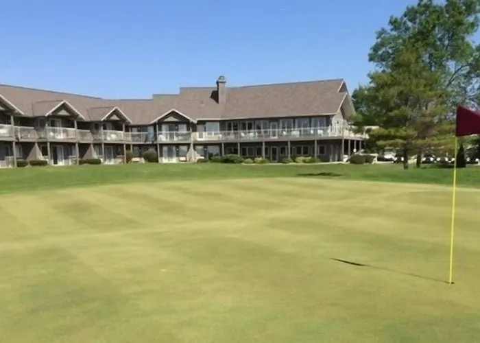 Cherry Hills Golf & Lodge Sturgeon Bay With Golf Course