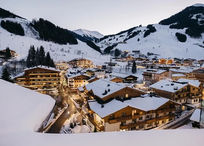 Hotel Alpine Palace