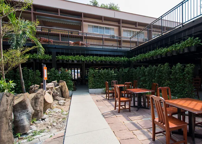 Basaya Beach Hotel&Resort