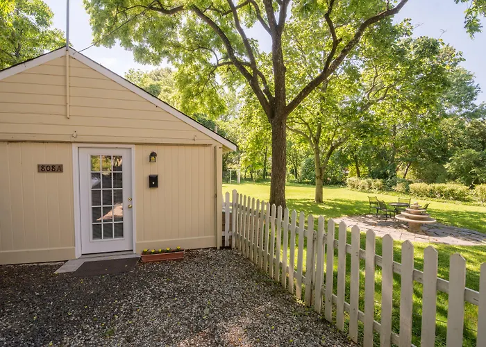 The Dailey Renewal Retreat B & B Greensboro