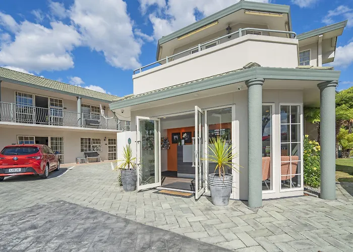 Silver Fern Rotorua Suites&Spa