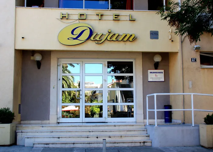 Hostel Dujam