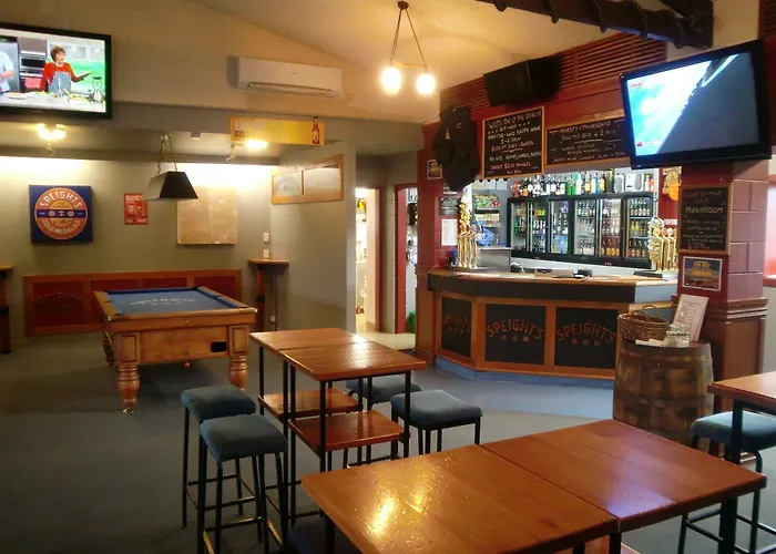 Ocean Beach Hotel Dunedin