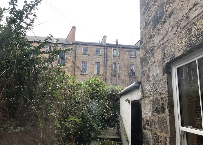 Amadeus Guest House Glasgow