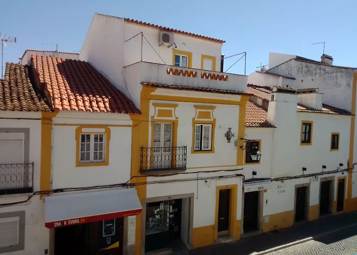 Old Evora Hostel
