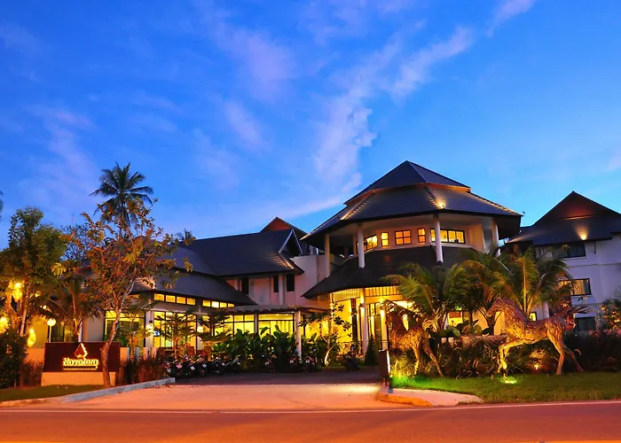 Boutique Navatara Phuket Resort Rawai