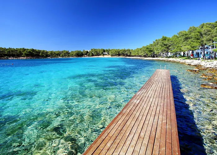 Crvena Luka Resort Biograd Na Moru