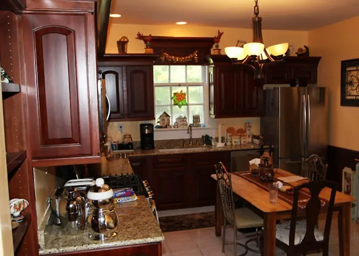 Angie'S B&B