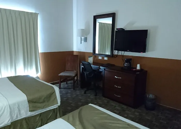 Comfort Inn Chihuahua - 4 star Hotel
