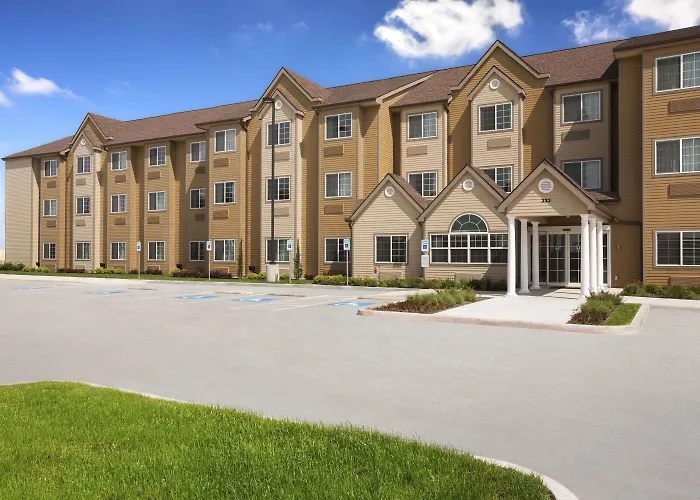 Microtel Inn & Suites By Wyndham Kenedy Karnes City