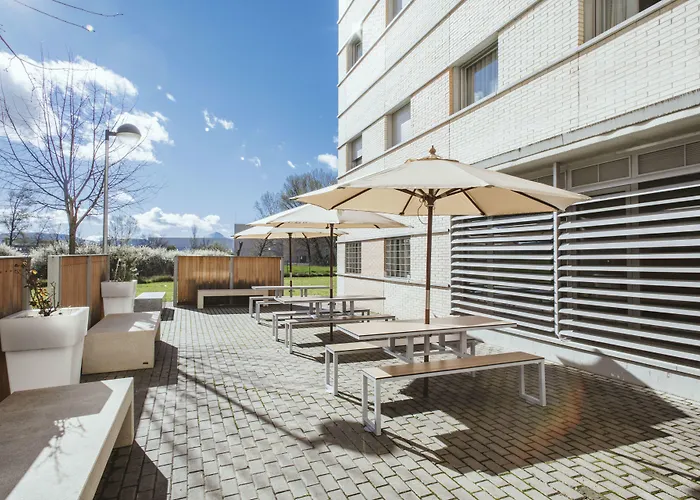 Boutique Residencia Universitaria Resa Los Abedules Pamplona