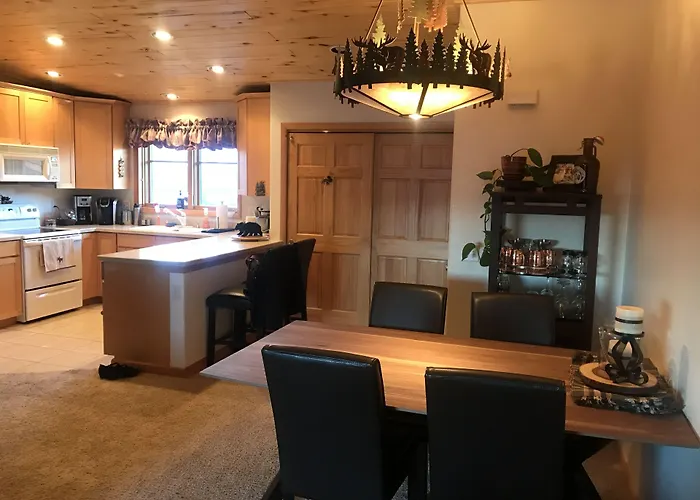 The Gateway Inn