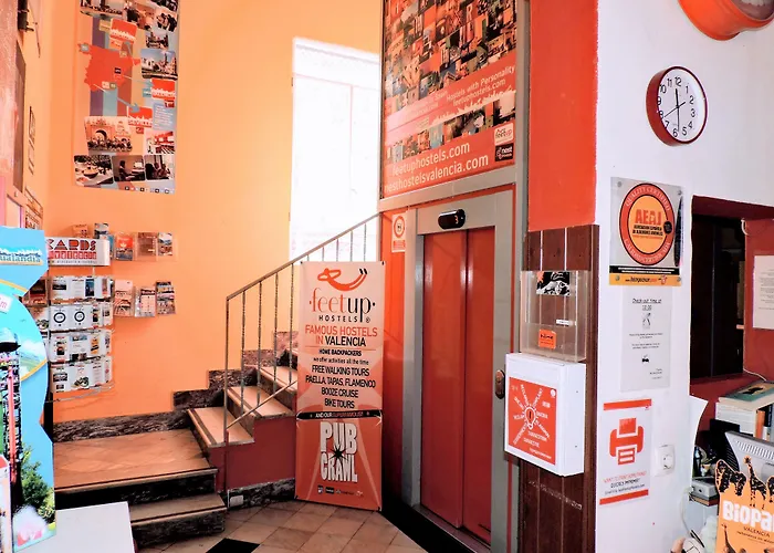 Feetup Home Backpackers Valencia