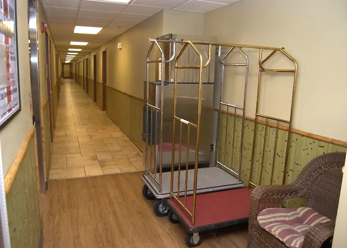 Commodore Resort Put-in-Bay