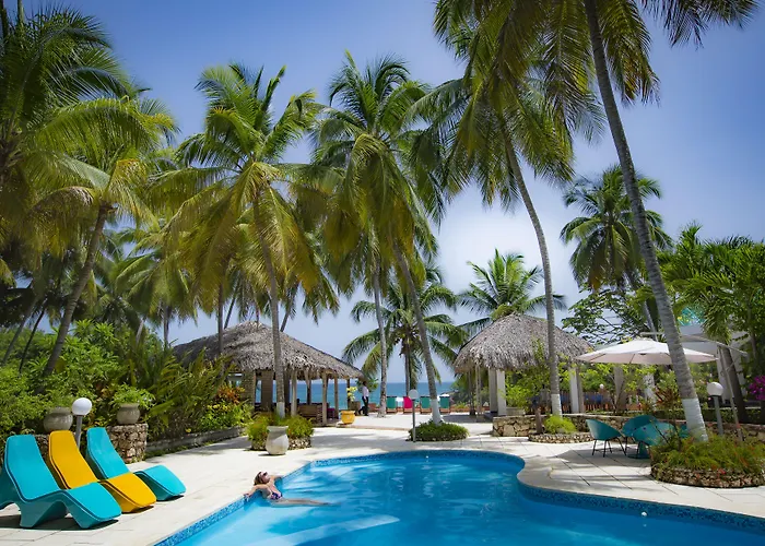 Hotel Restaurant Cyvadier Plage Jacmel