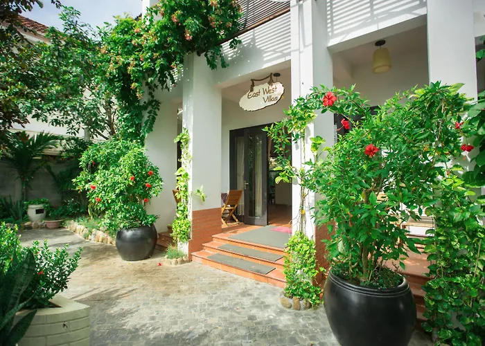 East West Villa Hoi An