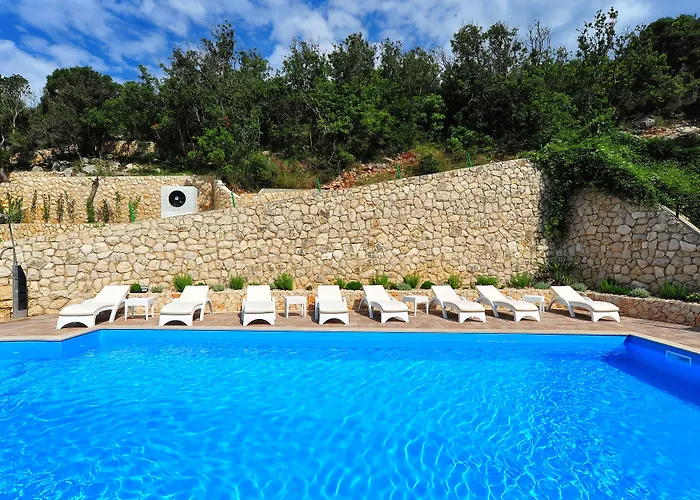 Boutique Lastura Aparthotel Novalja