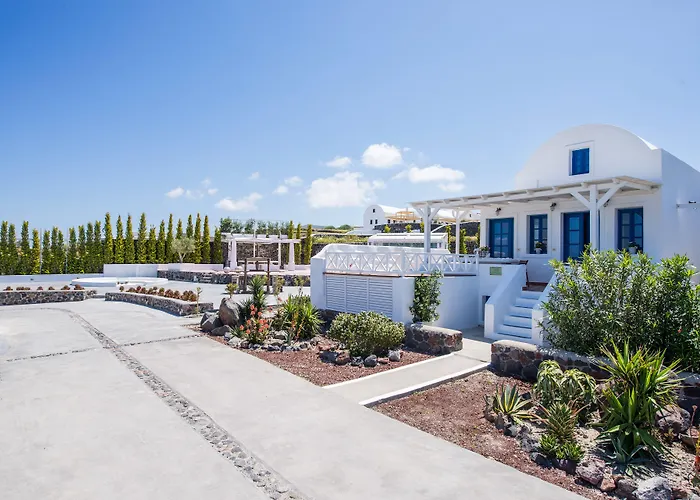 Oia Sunset Villas