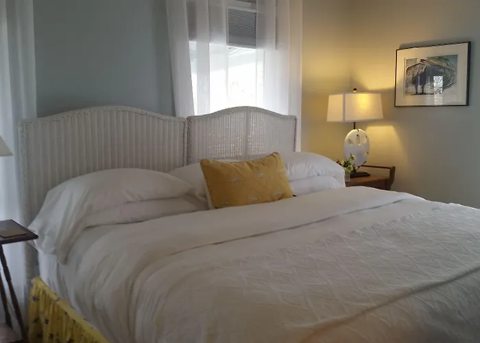 Barclay Cottage Bed And Breakfast Virginia Beach