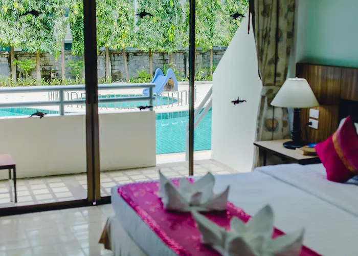 Karon Whale Resort Phuket