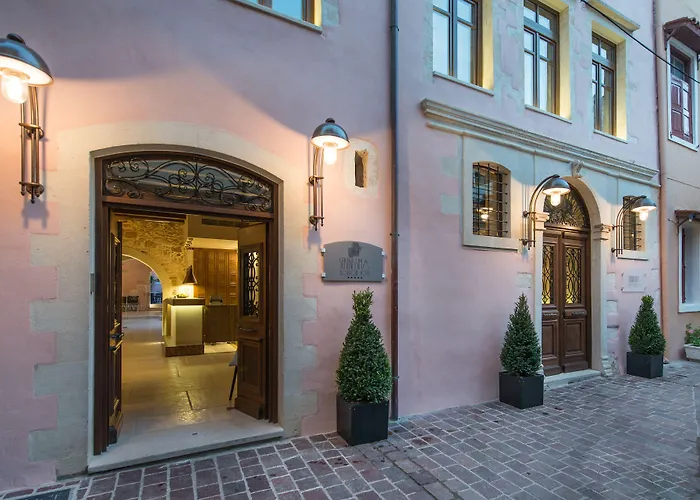 Serenissima Boutique Hotel