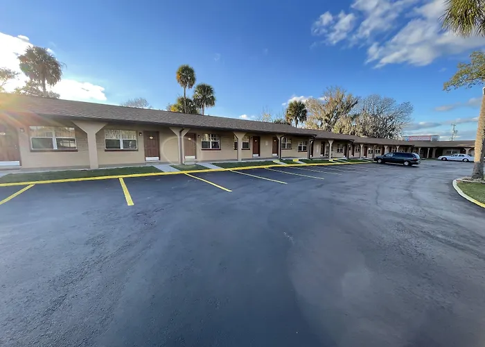 Shangri La Motel Ocala