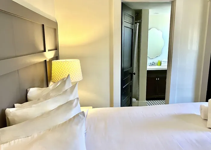 Charm Hotel Provincetown