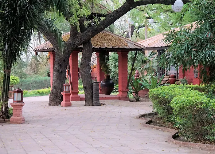 Kma Bagan Hotel River View