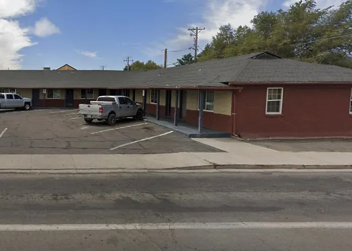 Travelers Motel Elko