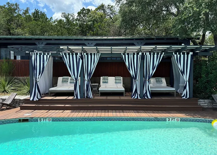 The Bygone Villa Wimberley