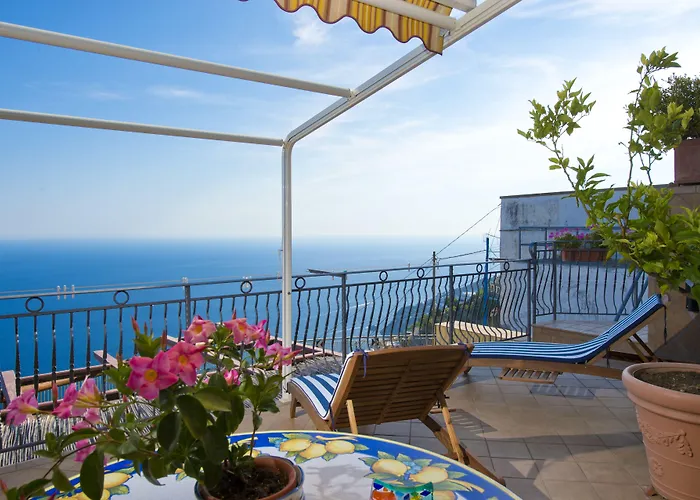 Bed and Breakfast La Mela Blu Furore